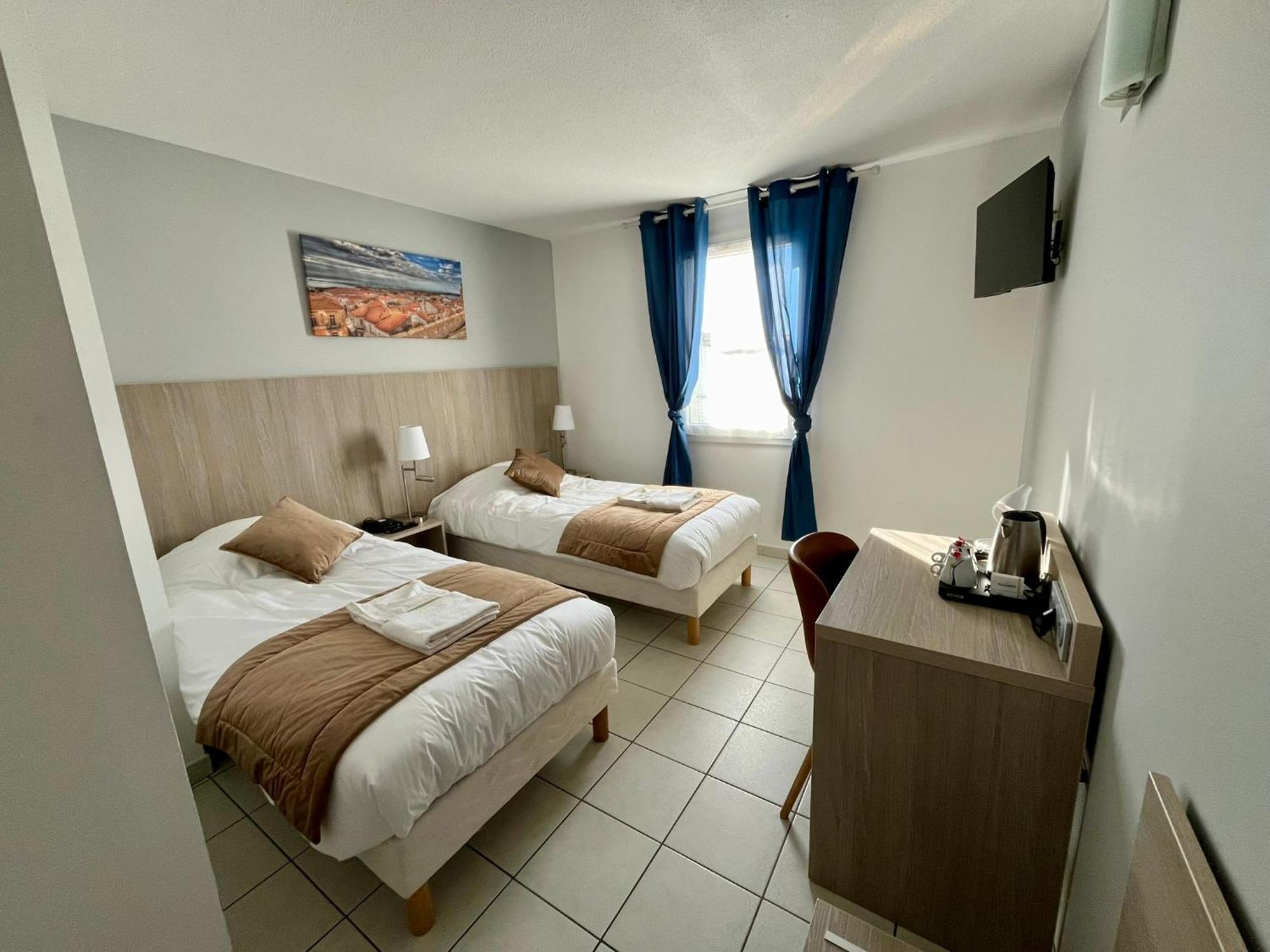 Hotel Les Arcades Saintes-Maries-de-la-Mer Buitenkant foto