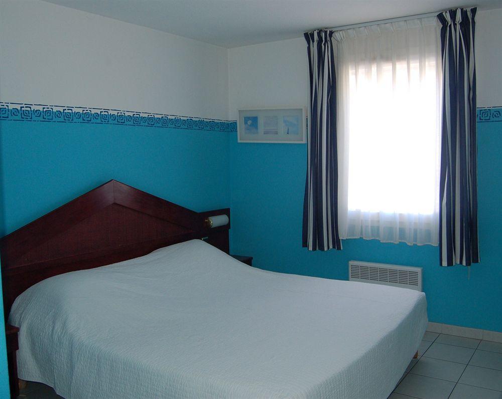 Hotel Les Arcades Saintes-Maries-de-la-Mer Buitenkant foto